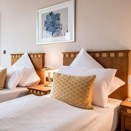 Dorint Parkhotel 4*