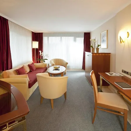 Hotell Dorint Parkhotel 4*