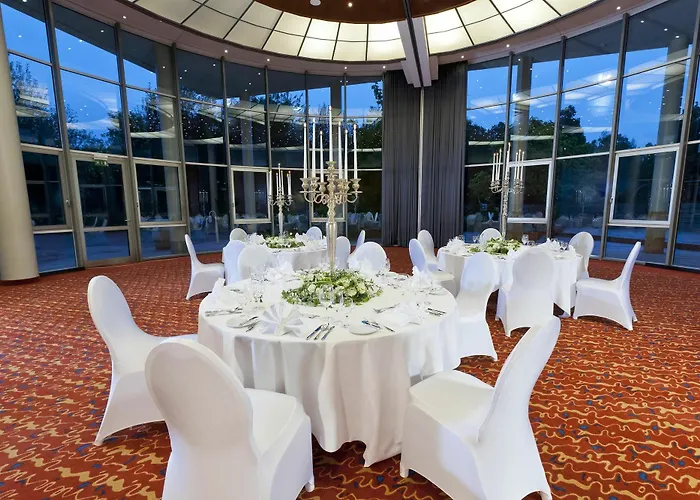 Dorint Parkhotel Hotel 4*